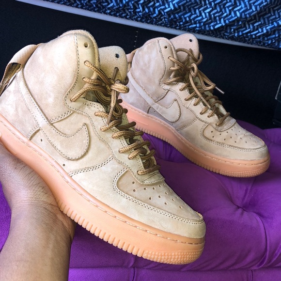 Nike Shoes - Air Force 1 high flax outdoor green